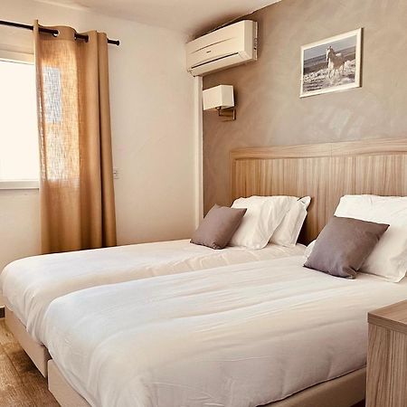 Hotel Les Palmiers En Camargue سانت ماري دو لا مير المظهر الخارجي الصورة