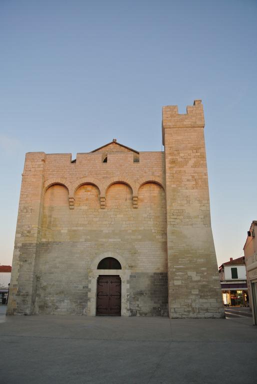 Hotel Les Palmiers En Camargue سانت ماري دو لا مير المظهر الخارجي الصورة