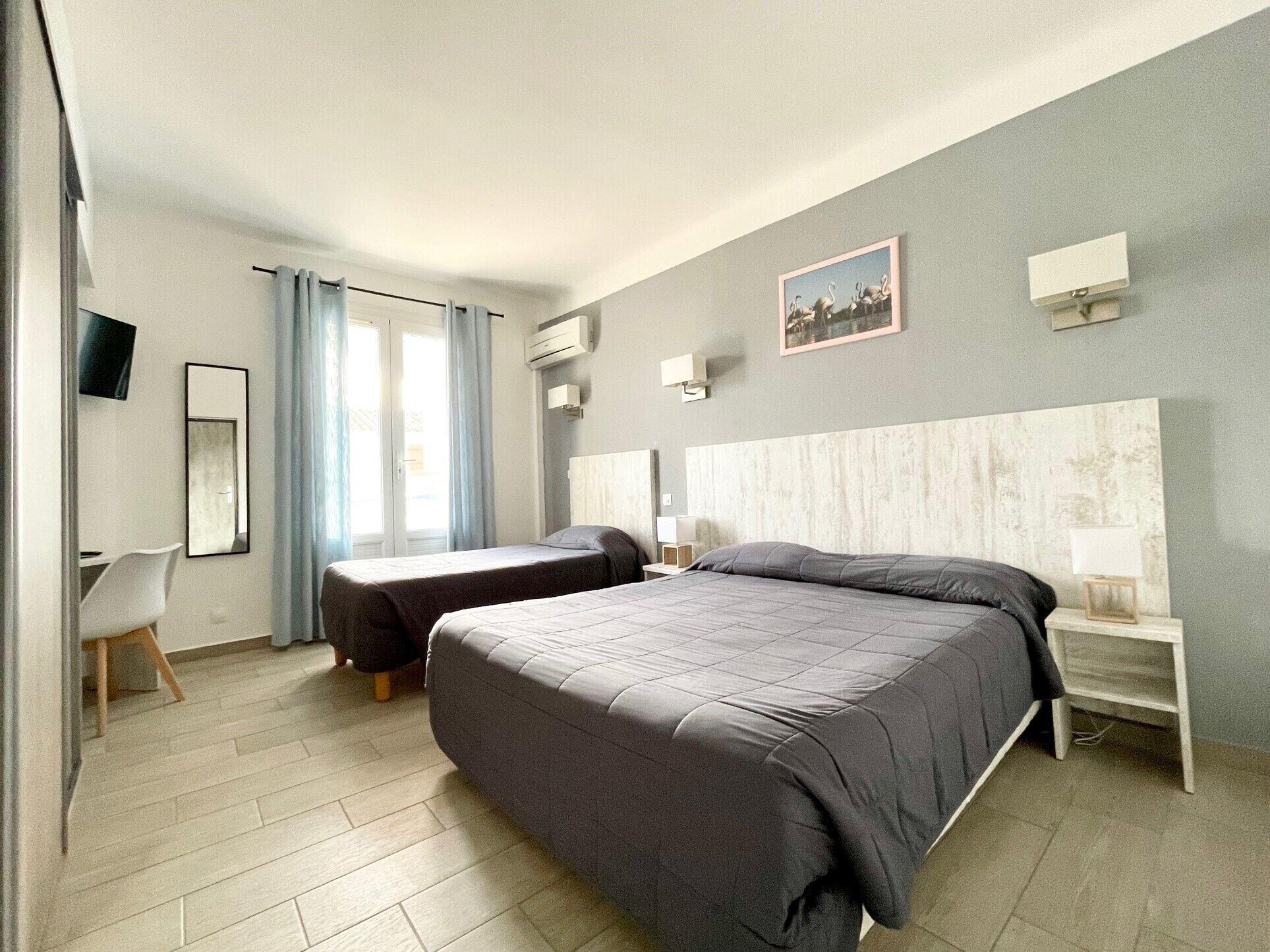 Hotel Les Palmiers En Camargue سانت ماري دو لا مير المظهر الخارجي الصورة