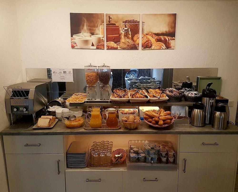 Hotel Les Palmiers En Camargue سانت ماري دو لا مير المظهر الخارجي الصورة