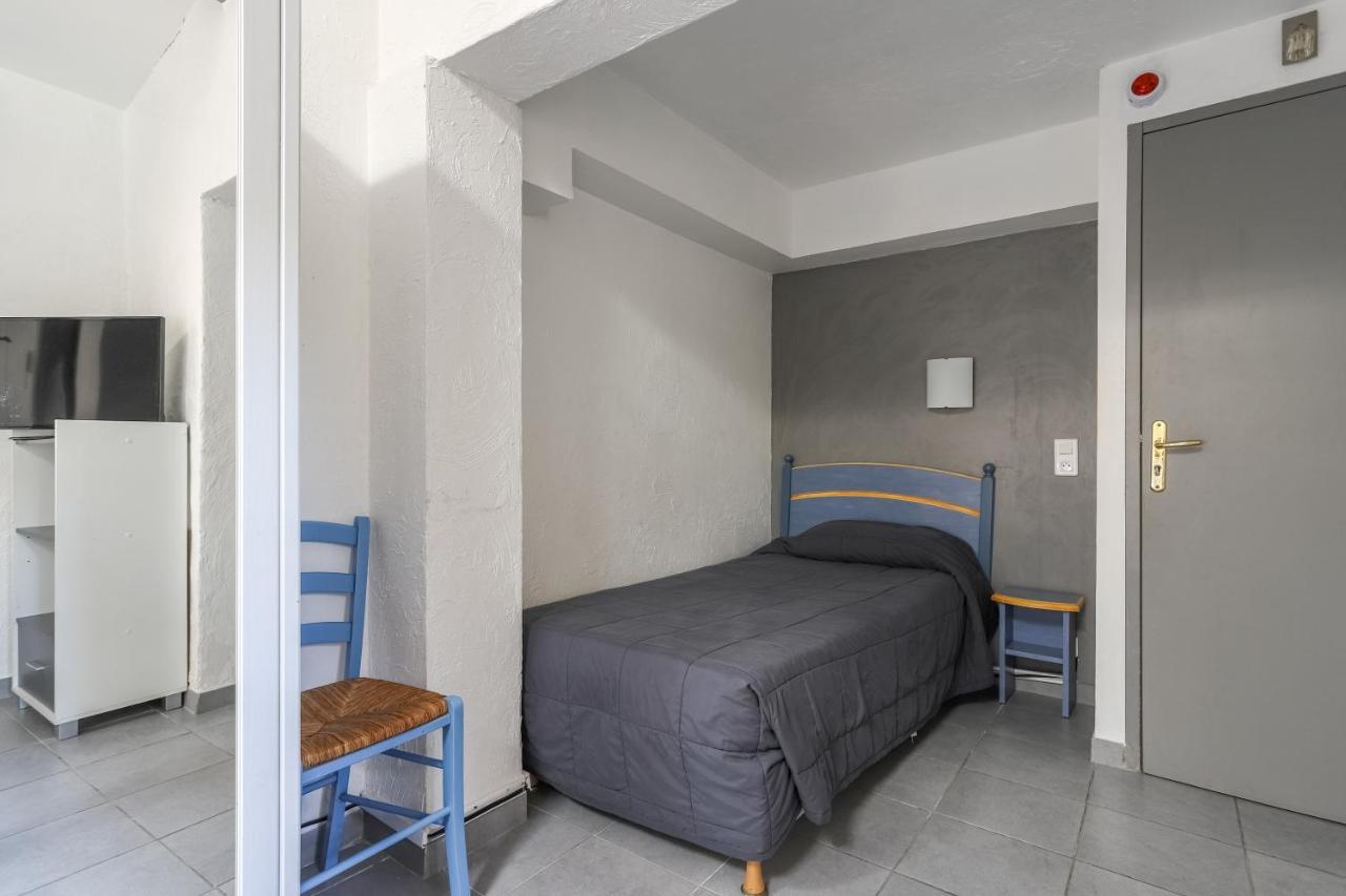 Hotel Les Palmiers En Camargue سانت ماري دو لا مير المظهر الخارجي الصورة