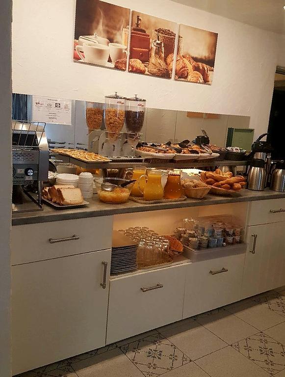 Hotel Les Palmiers En Camargue سانت ماري دو لا مير المظهر الخارجي الصورة