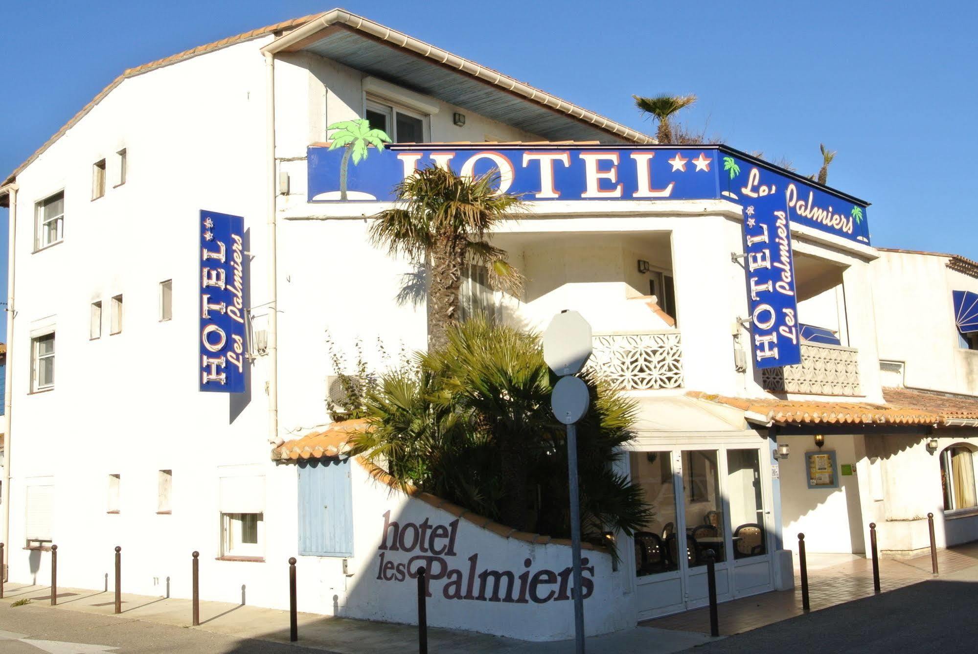 Hotel Les Palmiers En Camargue سانت ماري دو لا مير المظهر الخارجي الصورة